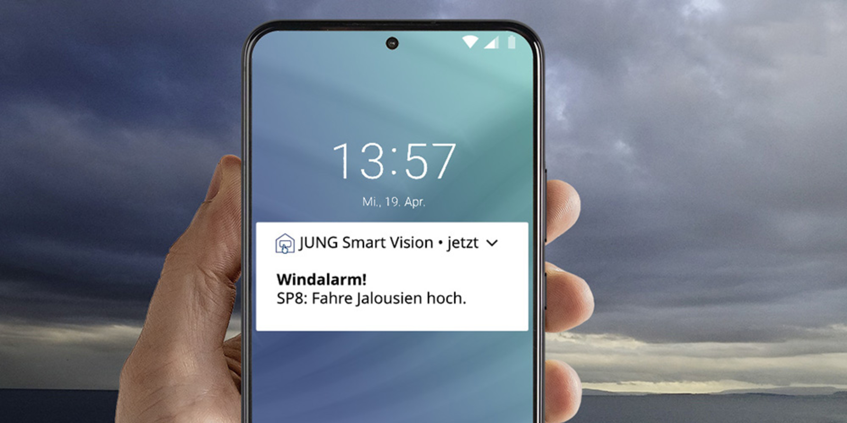 JUNG Smart Panel 8 bei EcoVolt PV & Elektrotechnik GmbH in Teublitz