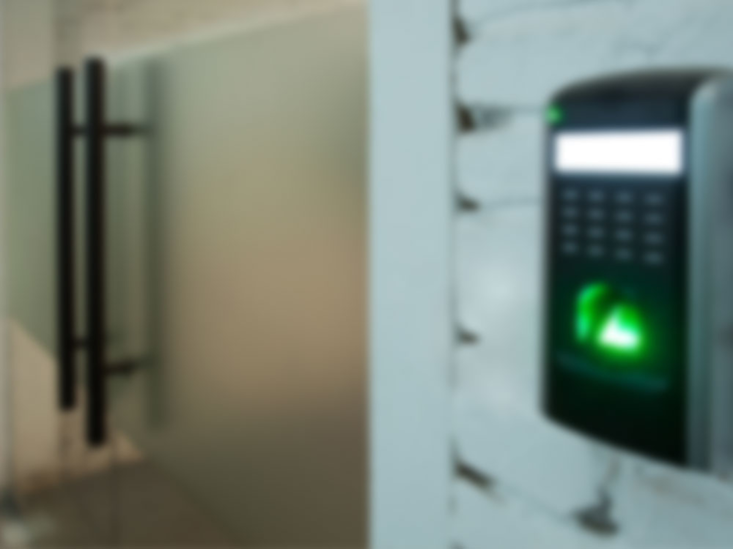 Zutritts­kontrolle bei EcoVolt PV & Elektrotechnik GmbH in Teublitz