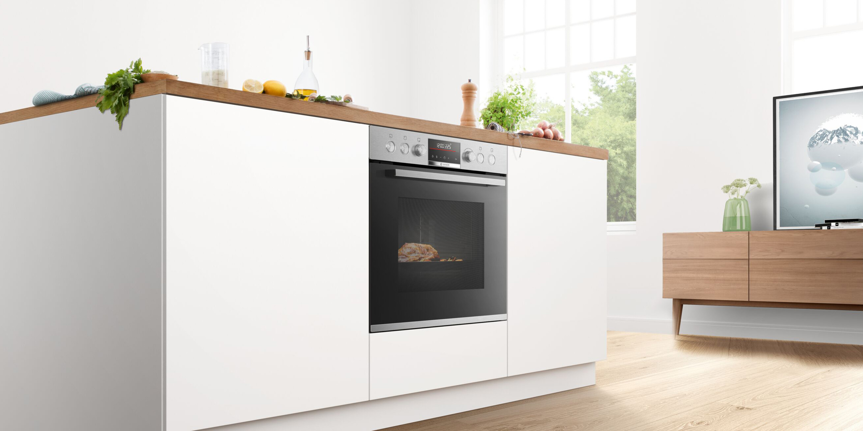 Backöfen und Herdsets bei EcoVolt PV & Elektrotechnik GmbH in Teublitz